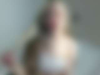 Live cam show with EsmaGingel - Joi on luckytryst.com