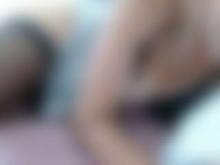 Show en direct avec Margokiss - Squirt sur Camsoda