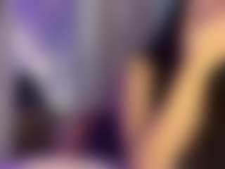 sophiesweetside's Live Sex Cam Show