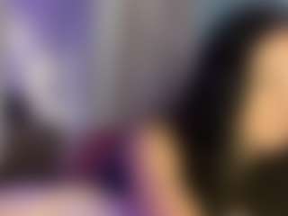 sophiesweetside's Live Sex Cam Show