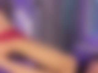 Live cam show with sophiesweetside - Freaky on livesexfox.com