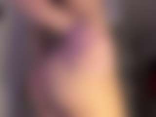 sophiesweetside's Live Sex Cam Show