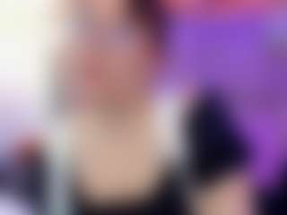 LilyRoseMoon's Live Sex Cam Show