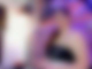Live cam show with LilyRoseMoon - Big Tits Curvy on live.xheat.ai
