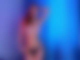 UlanaWallis's Live Sex Cam Show