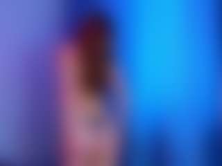 UlanaWallis's Live Sex Cam Show