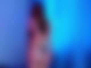UlanaWallis's Live Sex Cam Show