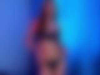 UlanaWallis's Live Sex Cam Show