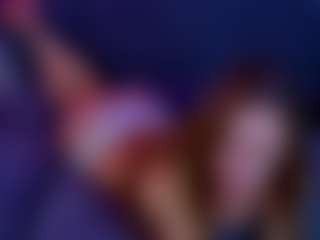 UlanaWallis's Live Sex Cam Show