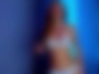 UlanaWallis's Live Sex Cam Show