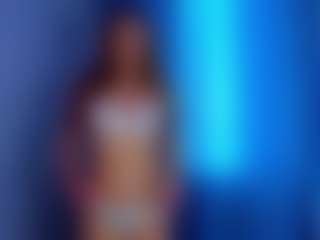 UlanaWallis's Live Sex Cam Show