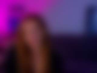 Live cam show with UlanaWallis - Athletic Lush on Hubzter Live