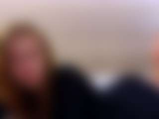 Live cam show with UlanaWallis - Smoking on Camsoda