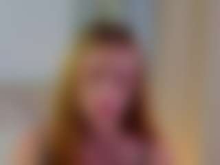 Live cam show with UlanaWallis - Control on xDating