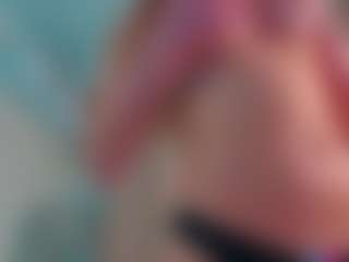 UlanaWallis's Live Sex Cam Show