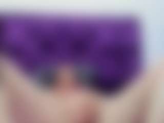 Live cam show with Larina-fox - Anal on Camsoda