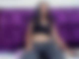 Live cam show with Larina-fox - Deepthroat on Taboo Cams XXX