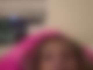 brandyn02285's Live Sex Cam Show
