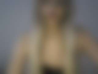 kinkynicoless's Live Sex Cam Show