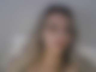 kinkynicoless's Live Sex Cam Show