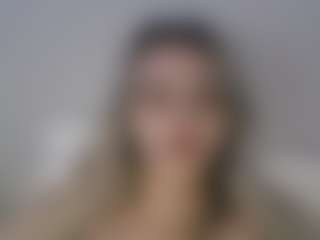 kinkynicoless's Live Sex Cam Show