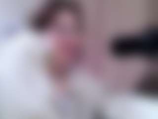 Live cam show with Avi - New Shaved Pussy on CSO-WL