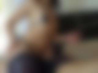 Live cam show with Luxxy-N-Noahh - Interactive on xxxlivecams.org