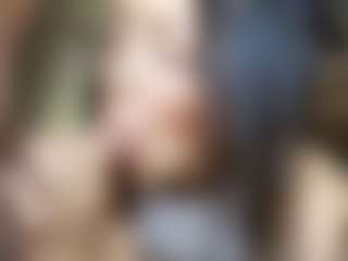 Luxxy-N-Noahh's Live Sex Cam Show