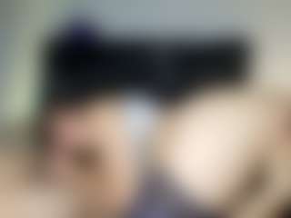 Luxxy-N-Noahh's Live Sex Cam Show