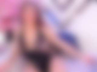 Live cam show with stormyrose1 - Deepthroat on madthumbs