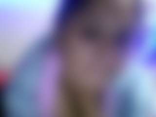 KamilaGndRaTG3's Live Sex Cam Show