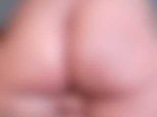 Kellynee1's Live Sex Cam Show