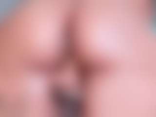Kellynee1's Live Sex Cam Show