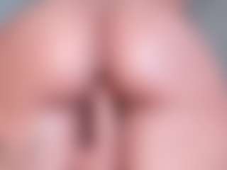 Kellynee1's Live Sex Cam Show