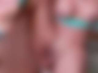 Live cam show with Kellynee1 - New Lingerie on Camsoda