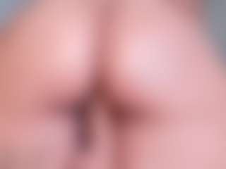 Live cam show with Kellynee1 - New Sexwebcam on CamClone