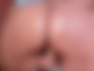 Kellynee1's Live Sex Cam Show