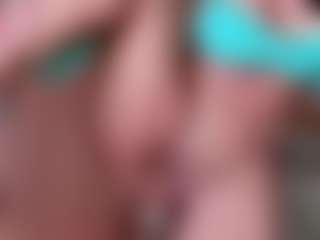 Live cam show with Kellynee1 - White MILF on Camsoda | netherlands