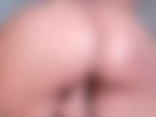 Live cam show with Kellynee1 - White MILF on Camsoda | netherlands