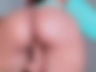 Kellynee1's Live Sex Cam Show