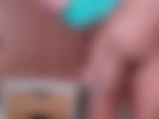 Kellynee1's Live Sex Cam Show