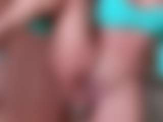 Kellynee1's Live Sex Cam Show