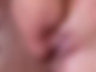 Kellynee1's Live Sex Cam Show