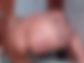 Live cam show with Kellynee1 - Butt Plug on Camiplay Live
