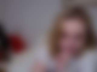 oopsallcurves's Live Sex Cam Show