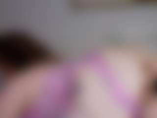 Live cam show with oopsallcurves - Wet on testsause.com