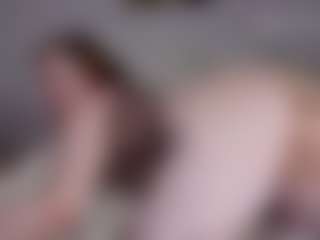 oopsallcurves's Live Sex Cam Show