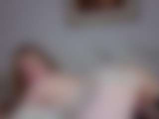 oopsallcurves's Live Sex Cam Show