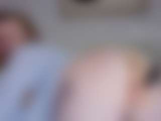 oopsallcurves's Live Sex Cam Show