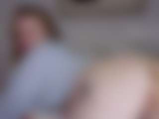 oopsallcurves's Live Sex Cam Show